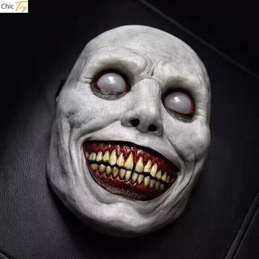 Horror Latex Mask Scary Smiles Demons Creepy Mask for Adult Kids Halloween Cosplay Costumes Carnival Party Props White Eye Masks